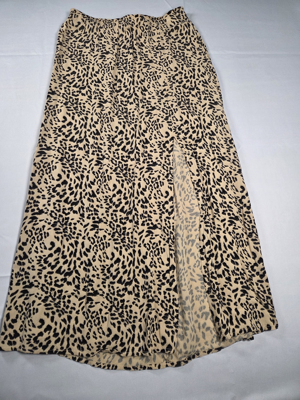 American Eagle Outfitters Beige and Black Leopard Print Maxi Skirt
